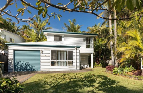 Elizabeth Beach House | Pacific Palms @ Elizabeth Beach