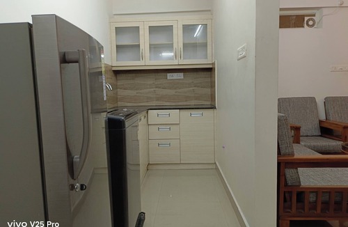 Nedumbassery Apartment | PAL SUITES ROOMS, 2min to the COCHIN INTERNATINAL AIRPORT NEDUMBASSERY