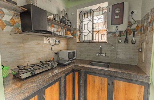 Majorda House | Peaceful 1-Bedroom House With AC In Majorda Palms