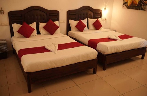 Kumily Hotel | Periyar Woods