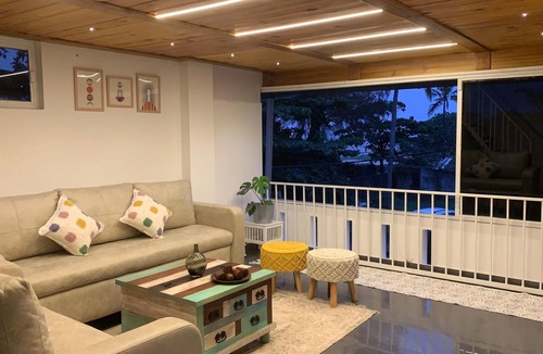 Sea View Ward Bed & Breakfast | Pine Beach House