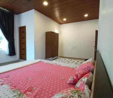 Peermade House | Pine ridge homestay kuttikanam
