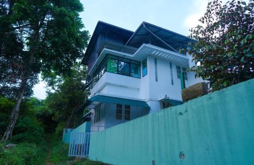 Peermade House | Pine Stays
