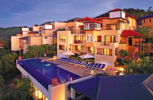 Airlie Beach Apartment | Pinnacles
