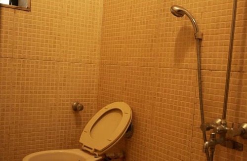 Santacruz Apartment | Prabhat