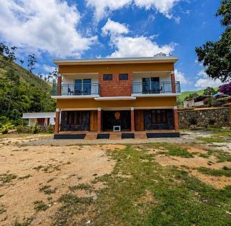 Elappara Hotel | Private Pool Villa Vagamon