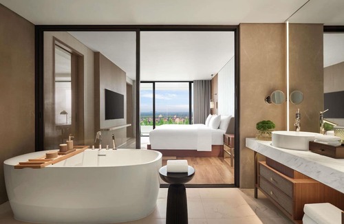 Ninh Binh Hotel | Pullman Ninh Binh