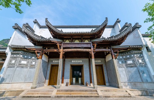 Yuecheng Hotel | Pusen Lanting Shaoxing