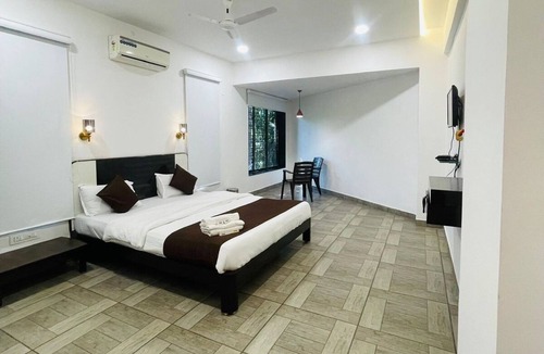 Palghar Hotel | Raj Resort