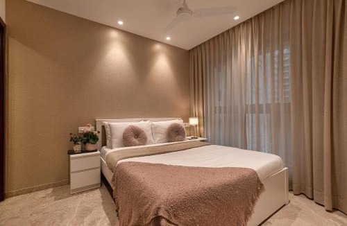 Hiranandani Gardens Apartment | Regent Entire One Bedroom Apartment - Hiranandani Gardens, Mumbai Powai