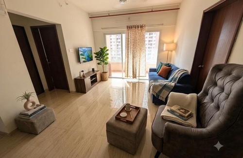 Pune Apartment | Rew's home