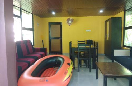Munroe Island House | Royal Munroe Palace Home Stay