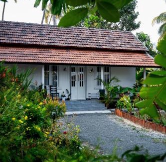 Wadakanchery House | Rustic Kerala Village Home with Modern Comfort in Attoor, Thrissur
