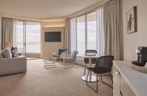Cronulla Hotel | Rydges Cronulla Beachside
