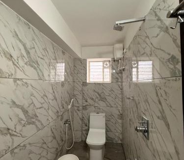 Pithapuram Hotel | S ROOMs