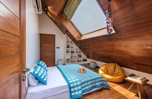 Wadgaon Villa | SaffronStays Happy Fields - Swimming pool farmhouse with farm views, hammocks & farm-to-table dining near Pune
