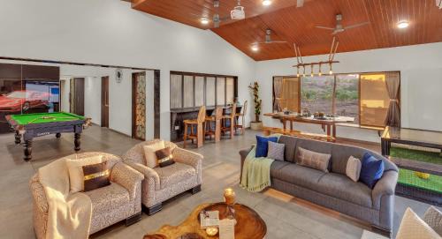 Pali Villa | SaffronStays Ivy Courtyard - 5 bedroom & Veg Only Villa in Khopoli