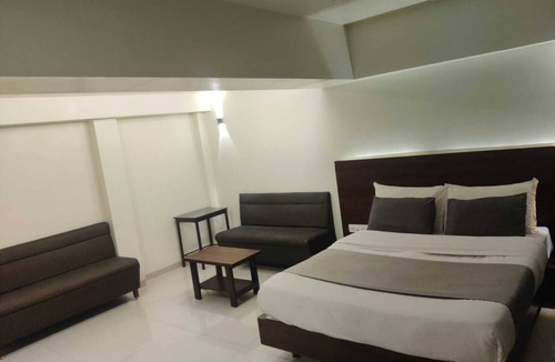 Airoli Hotel | Sai Nidhi By Glitz Hotels Mindspace Airoli