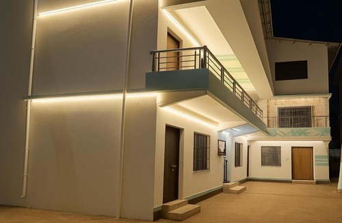 Murud Hotel | Sai Palace Holiday Home, Murud
