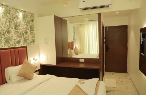 Airoli Hotel | Sapphire Suites