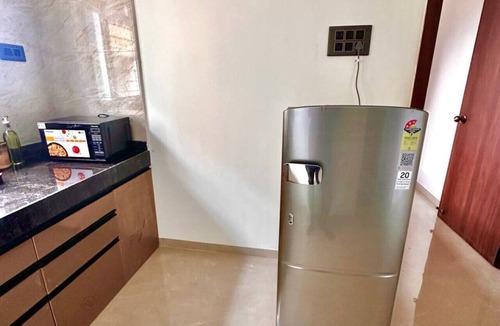 Pimpri - Chinchwad Condo | Seagull Nest: AC 2BHK Apartment by Bleisure