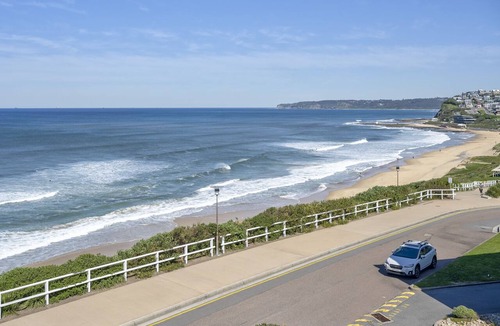 Merewether Apartment | Seascape - Absolute Beachfront - Ocean Views