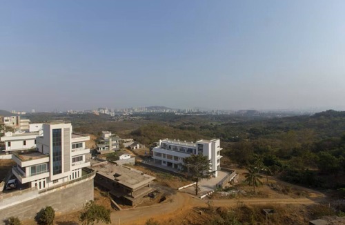 Aarey Colony Apartment | Serene and comfortable stay in Goregaon east