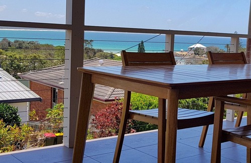 Crescent Head House | Shellseekers - easy walk to everything & fabulous views!