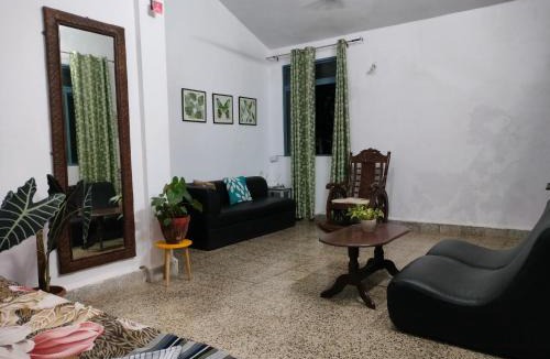 Ella House | Shenvi Homestay - Near Old Goa Churches & Karmali Railway Station, Old Goa