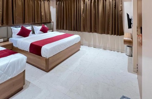 Sakinaka Hotel | Shine Hospitality Mumbai International Airport T2