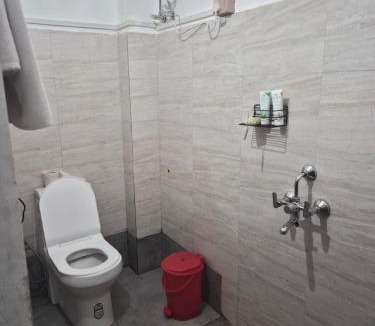 Bomdila Apartment | Shring's Abode