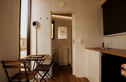 Monto Cabin | Spectacular Tiny House in Eidsvold, Queensland