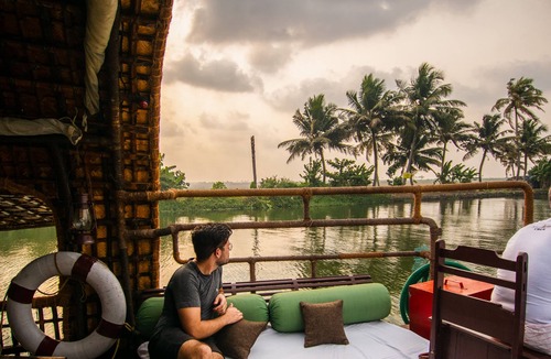 Andhakaranazhy Boat Rental | Spice Coast Cruises CGH Earth-Houseboat
