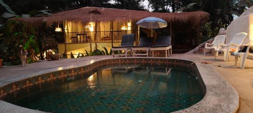 Siolim Villa | Standalone "Greek" Jungle House, walking distance to Thalassa and Boiler Maker