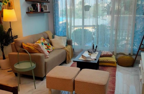 Ranwar Apartment | Stay-by-the-bay, 2bed garden apt with lounge bdrm