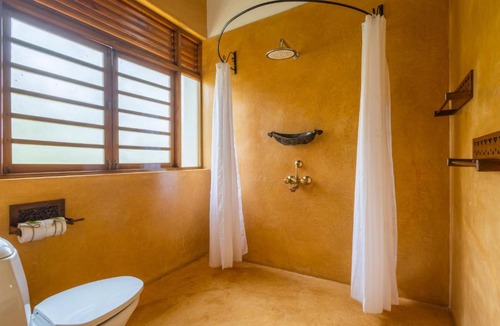 Nerul Villa | Staymaster Ashvini 2BR Jet & Swimming Pools & Spa