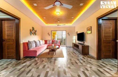 Amarnath Villa | StayVista at The Rising Sun - Mumbai with Pool and BBQ - Ambernath