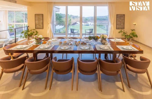 Anjaneri Villa | StayVista at Vayu Farm with BBQ, Bonfire & Lake View