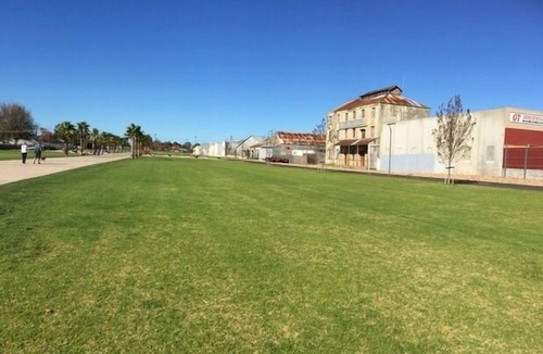Mount Gambier Apartment | Studio 8 B & B - Perfect central location