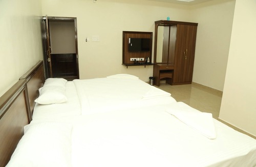 Pallavaram Hotel | SUDHA GRAND