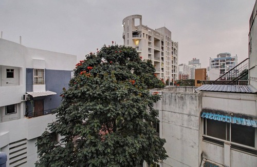 Baner House | Super Collection O Grey House