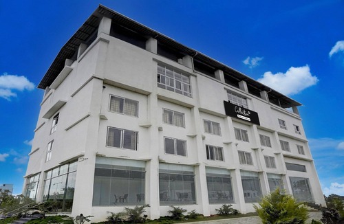 Hassan House | Super Collection O Nandagokula