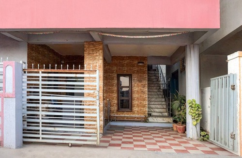 Pune House | Super Hotel O Dhanori Near Pune Airport