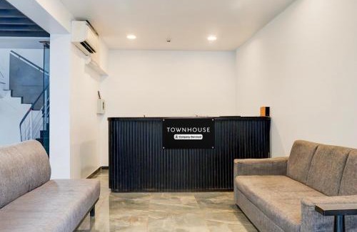 Balewadi Hotel | Super Townhouse Balewadi High Street