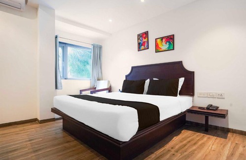 Ramdaspeth Hotel | Super Townhouse Oak Ramdaspeth KRIMS Hospital