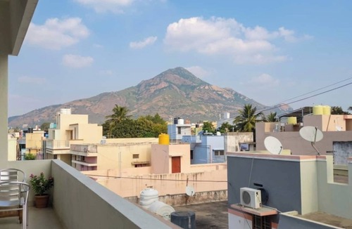 Tiruvannamalai House | Terrace Breeze Stay Tiruvannamalai - Arunachala