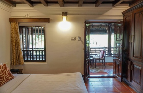 Kumarakom Hotel | Tharavadu Heritage Home