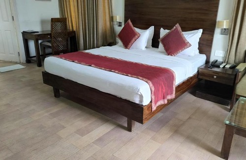 Civil Lines Hotel | The 66 Residency