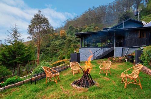 Ooty Villa | The Berg Ooty Queen of Hills with complimentary Breakfast