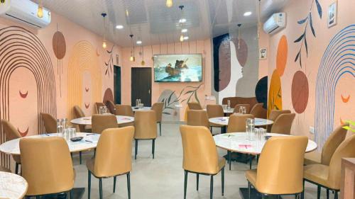 Mumbai Hotel | The Bohoo 99 Nr Mumbai International Airport